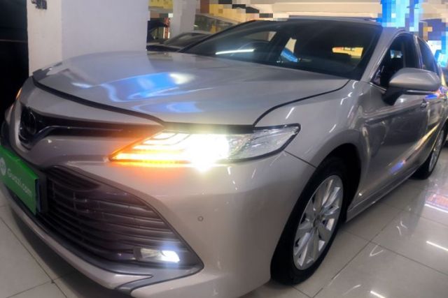 Used Toyota Camry 2019 Revised Version 2.0G Luxury Edition