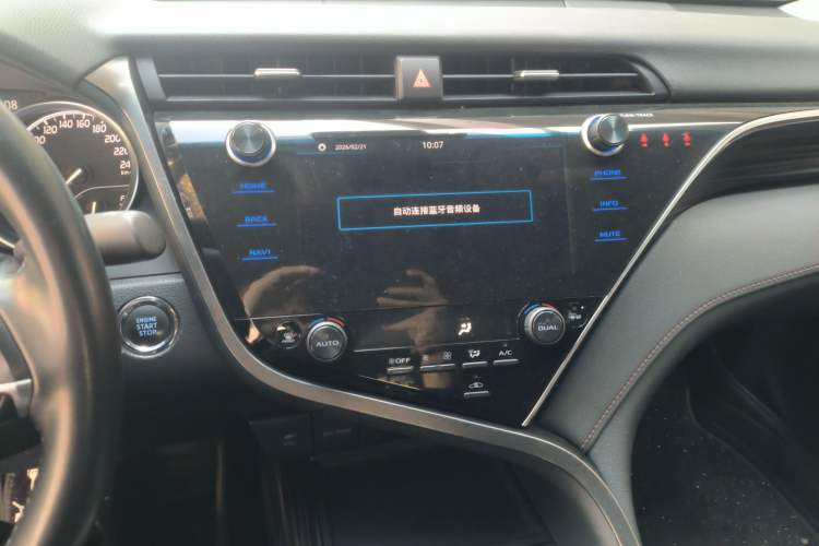 Used Toyota Camry 2019 Revised Version 2.0G Luxury Edition Audio And AC Panel