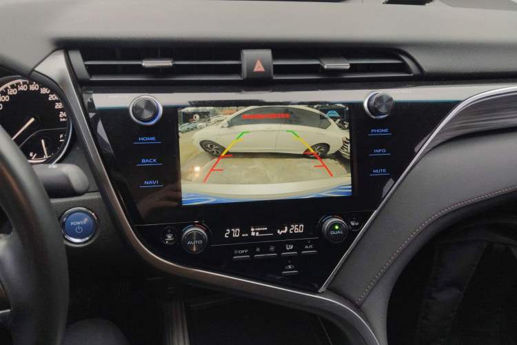 Used Toyota Camry 2019 Revised Version Dual-Engine 2.5 HG Luxury Edition Audio And AC Panel
