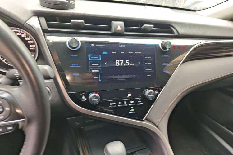 Used Toyota Camry 2019 Revised Version 2.0G Luxury Edition Audio And AC Panel