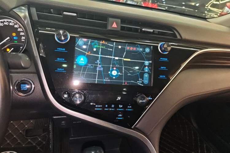 Used Toyota Camry 2019 2.5G Luxury Edition China VI Standard Audio And AC Panel