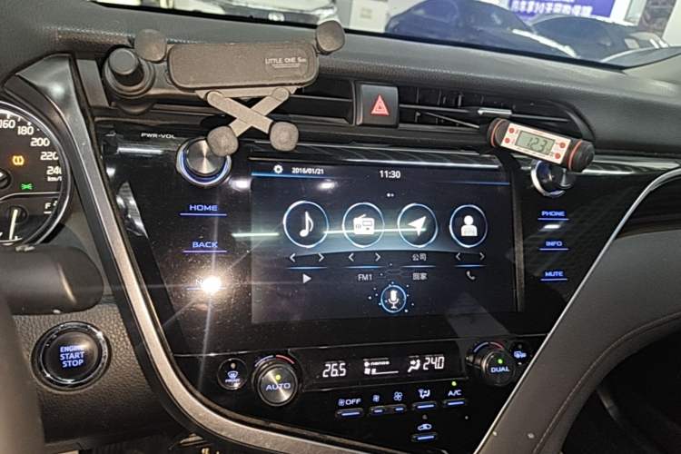 Used Toyota Camry 2019 2.0G Luxury Edition China VI Standard Audio And AC Panel
