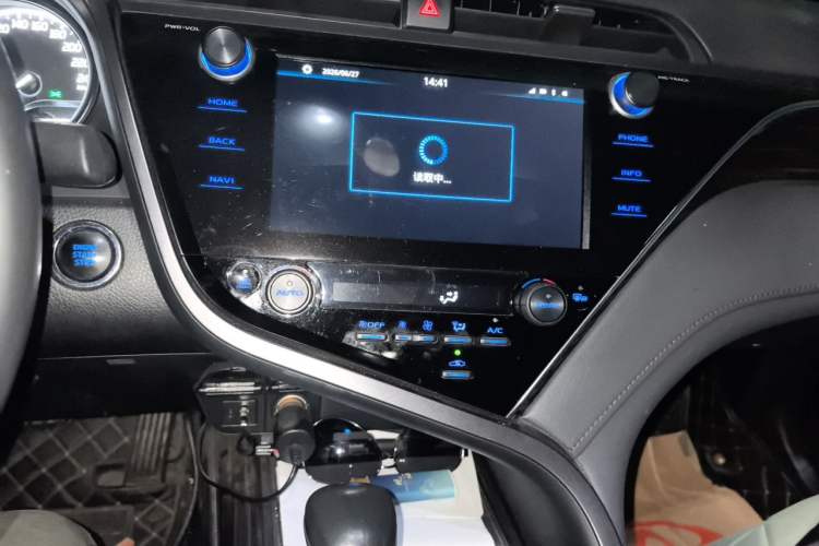 Used Toyota Camry 2019 Revised Version 2.0G Luxury Edition Audio And AC Panel