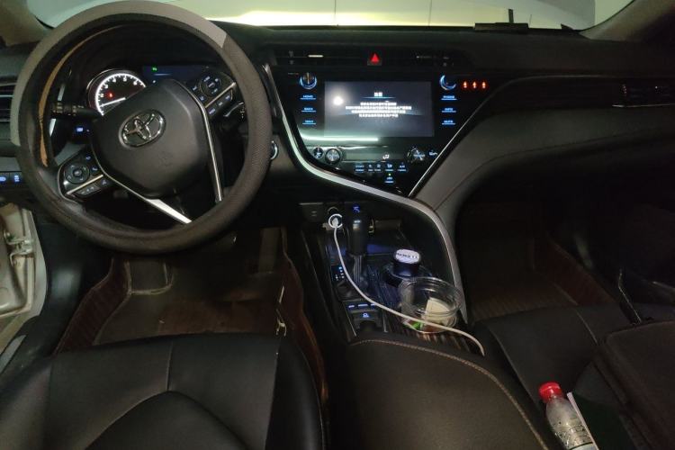 Used Toyota Camry 2019 2.5G Luxury Edition China V Standard Center Console