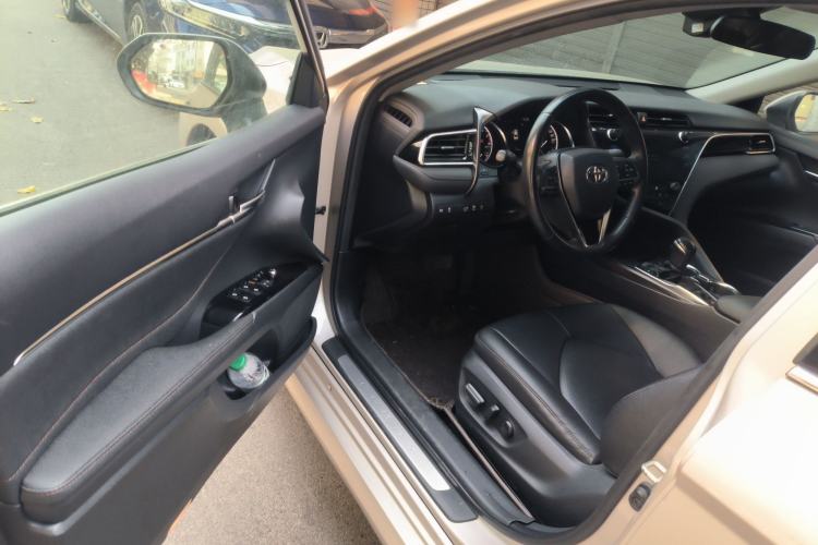 Used Toyota Camry 2019 Revised Version 2.0G Luxury Edition Driver Seat