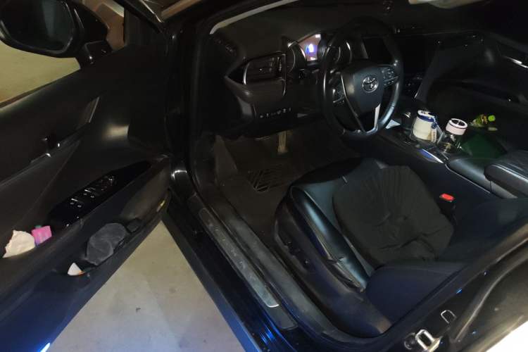 Used Toyota Camry 2019 2.5G Luxury Edition China VI Standard Driver Seat