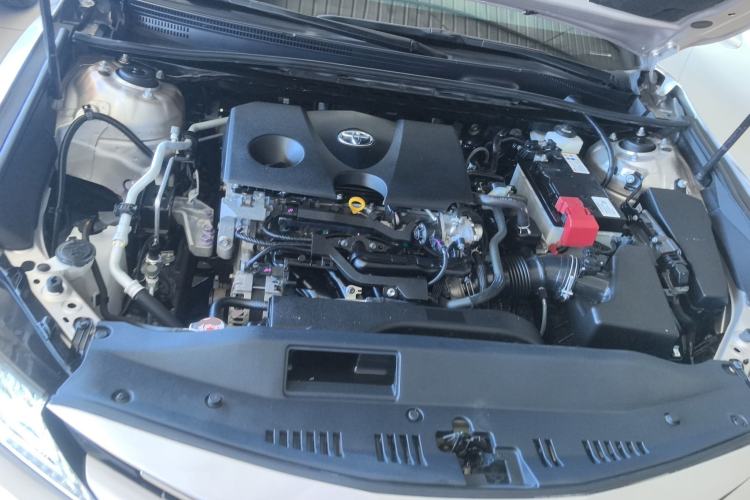 Used Toyota Camry 2019 Revised Version 2.0G Luxury Edition Engine Bay