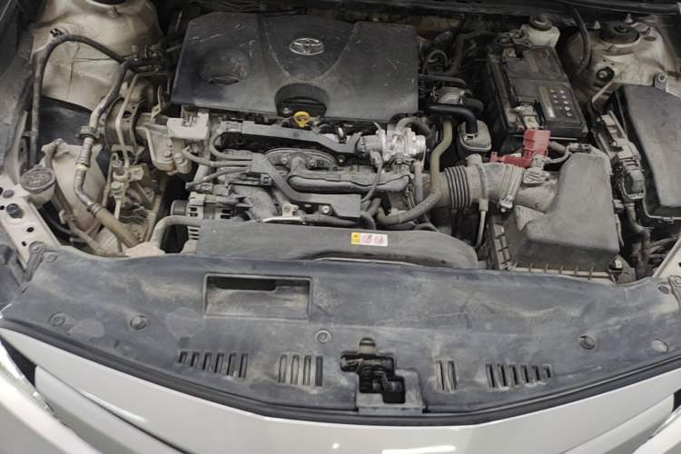 Used Toyota Camry 2019 Revised Version 2.0G Luxury Edition Engine Bay