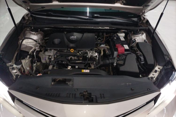 Used Toyota Camry 2019 2.0G Luxury Edition China VI Standard Engine Bay