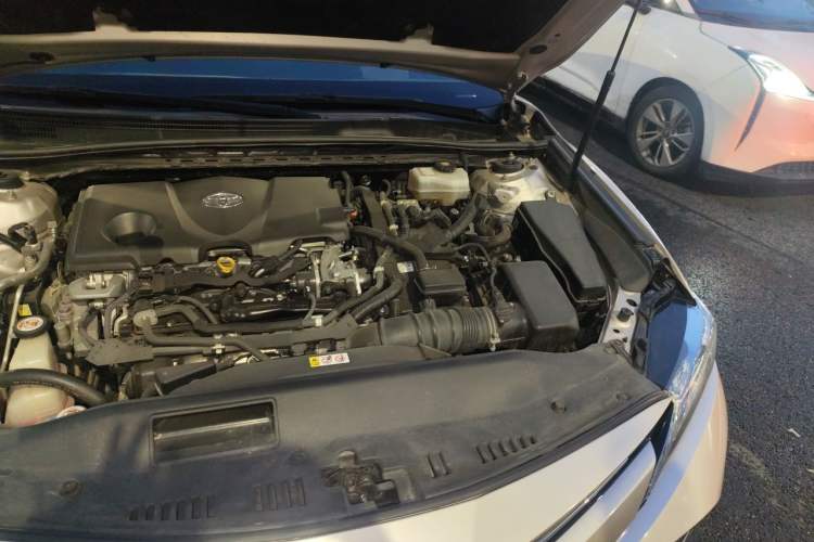 Used Toyota Camry 2019 Dual-Engine 2.5 HG Luxury Edition China VI Standard Engine Bay Left