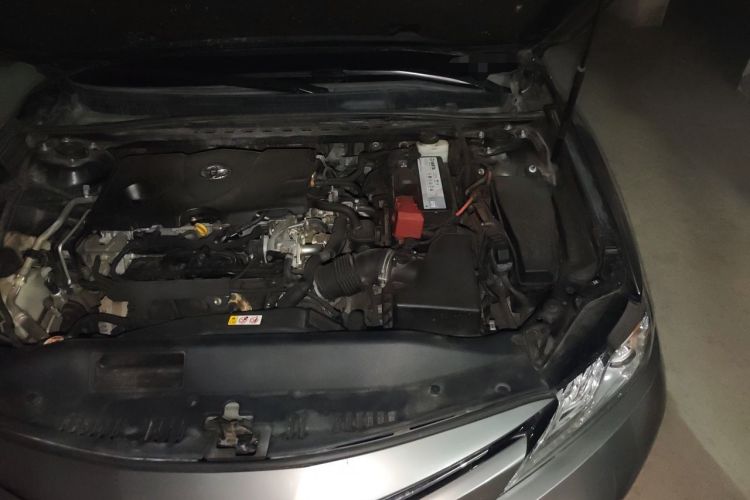 Used Toyota Camry 2019 2.5G Luxury Edition China VI Standard Engine Bay Left