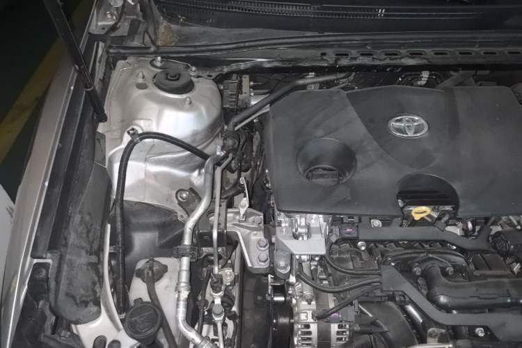 Used Toyota Camry 2019 Revised Version 2.0G Luxury Edition Engine Bay Right