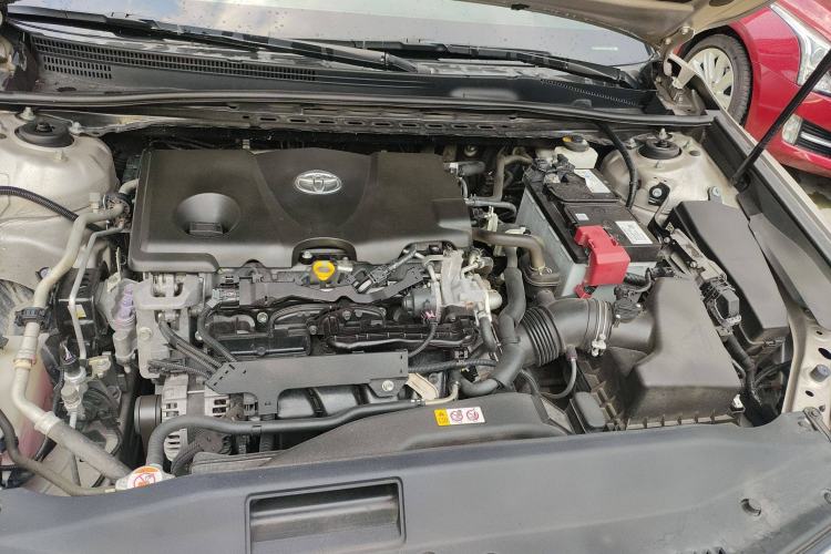 Used Toyota Camry 2019 2.5G Luxury Edition China VI Standard Engine Bay