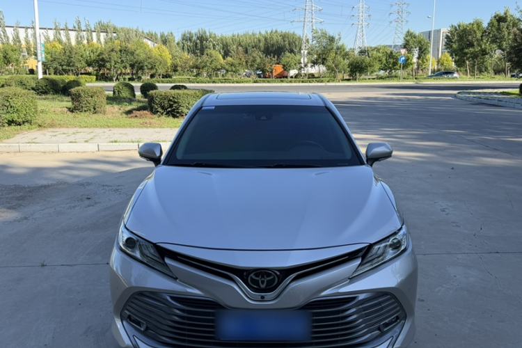 Used Toyota Camry 2019 2.0G Luxury Edition China VI Standard Exterior 4
