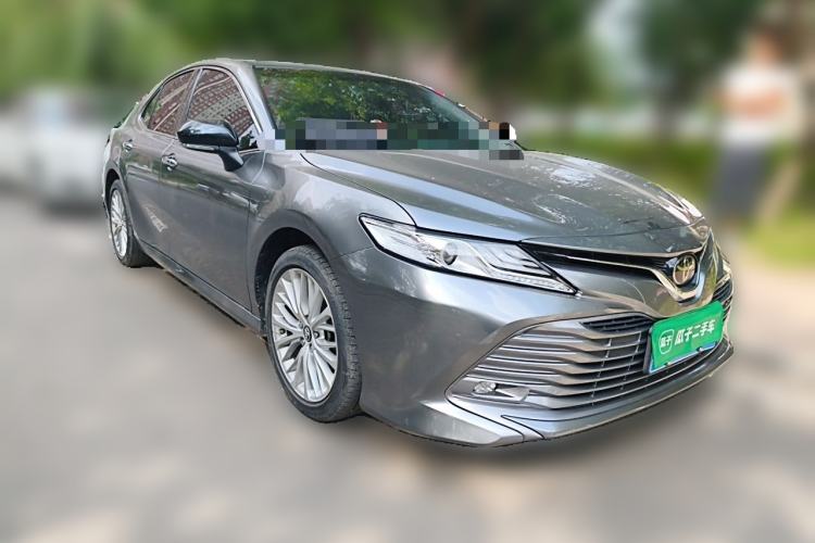 Used Toyota Camry 2019 Revised Version 2.5G Luxury Edition Front Right 45 Deg