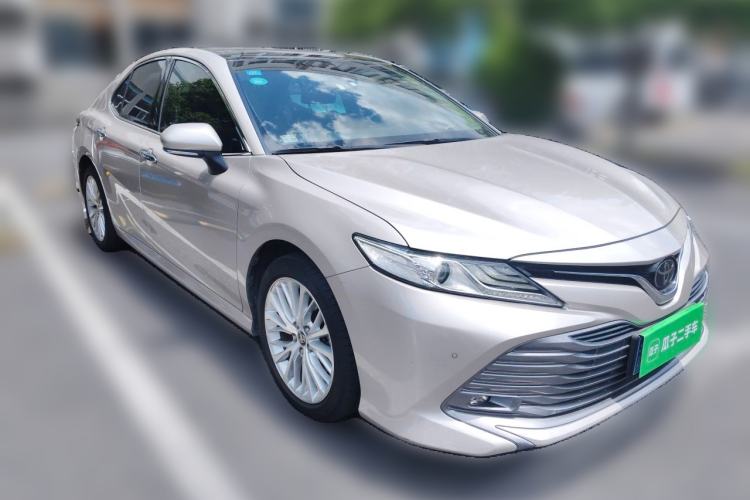 Used Toyota Camry 2019 2.5G Luxury Edition China VI Standard Front Right 45 Deg