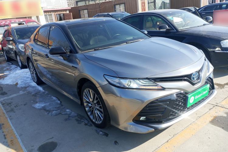 Used Toyota Camry 2019 Dual-Engine 2.5 HG Luxury Edition China VI Standard Front Right 45 Deg