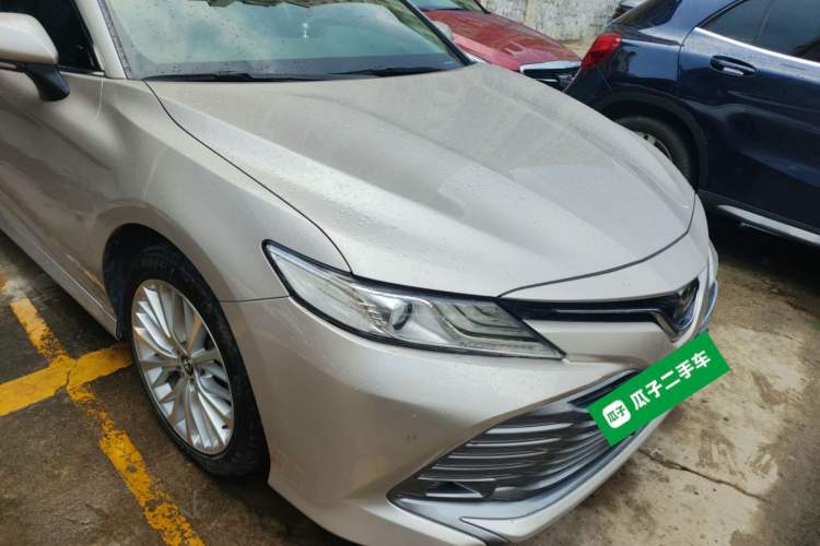 Used Toyota Camry 2019 2.5G Luxury Edition China VI Standard Front Right 45 Deg