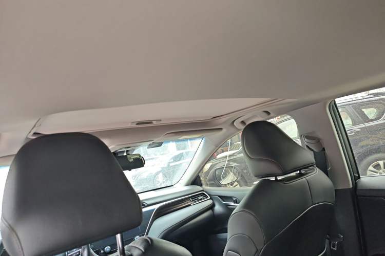 Used Toyota Camry 2019 Revised Version 2.0G Luxury Edition Headliner