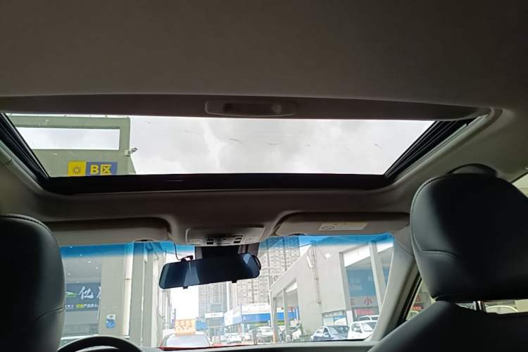 Used Toyota Camry 2019 2.0G Luxury Edition China VI Standard Headliner