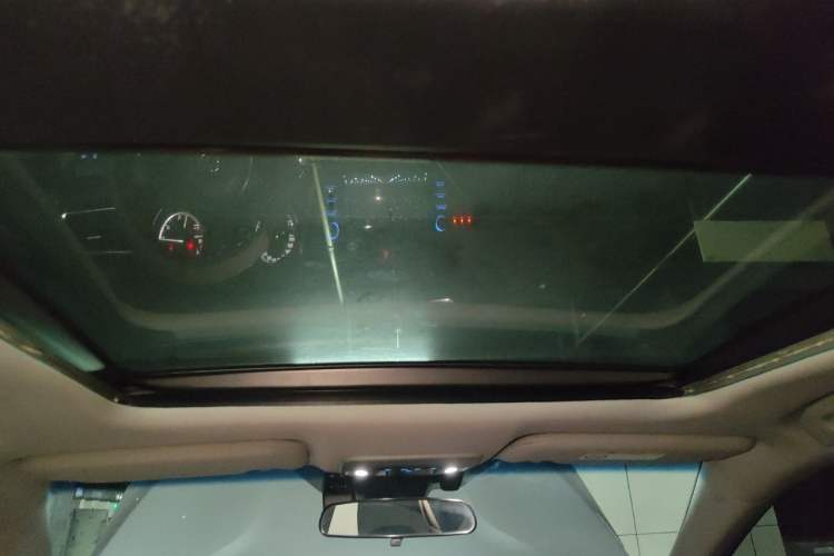 Used Toyota Camry 2019 2.5G Luxury Edition China V Standard Headliner