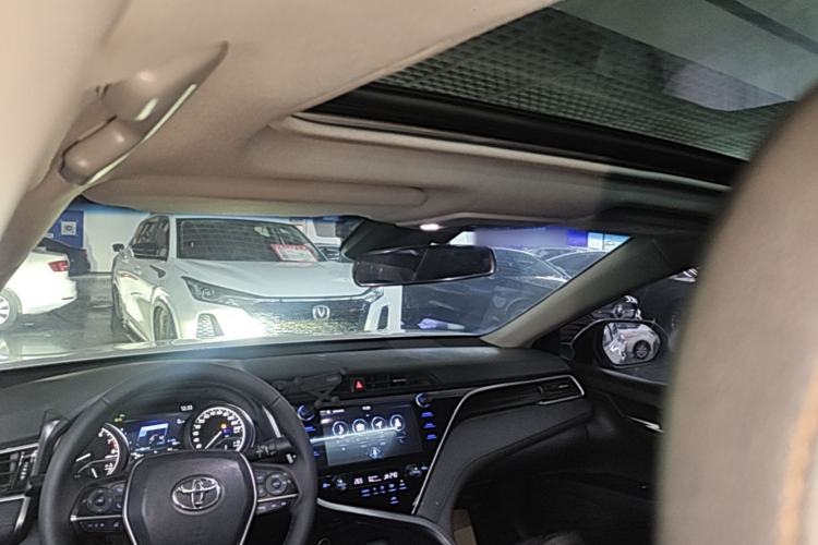 Used Toyota Camry 2019 2.0G Luxury Edition China VI Standard Headliner
