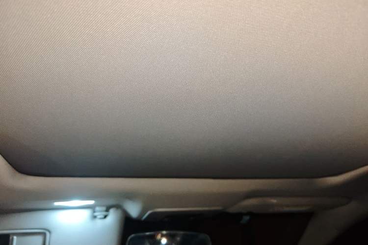 Used Toyota Camry 2019 2.5G Luxury Edition China VI Standard Headliner