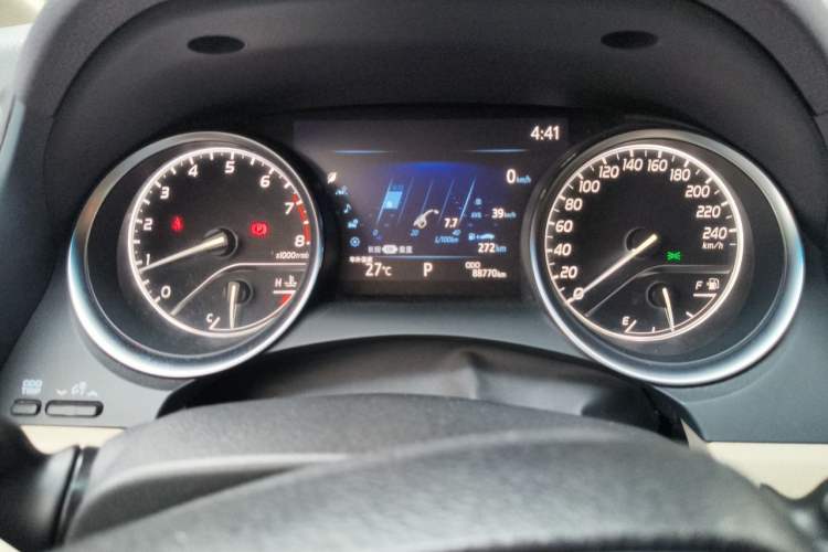 Used Toyota Camry 2019 Revised Version 2.0G Luxury Edition Instrument Cluster