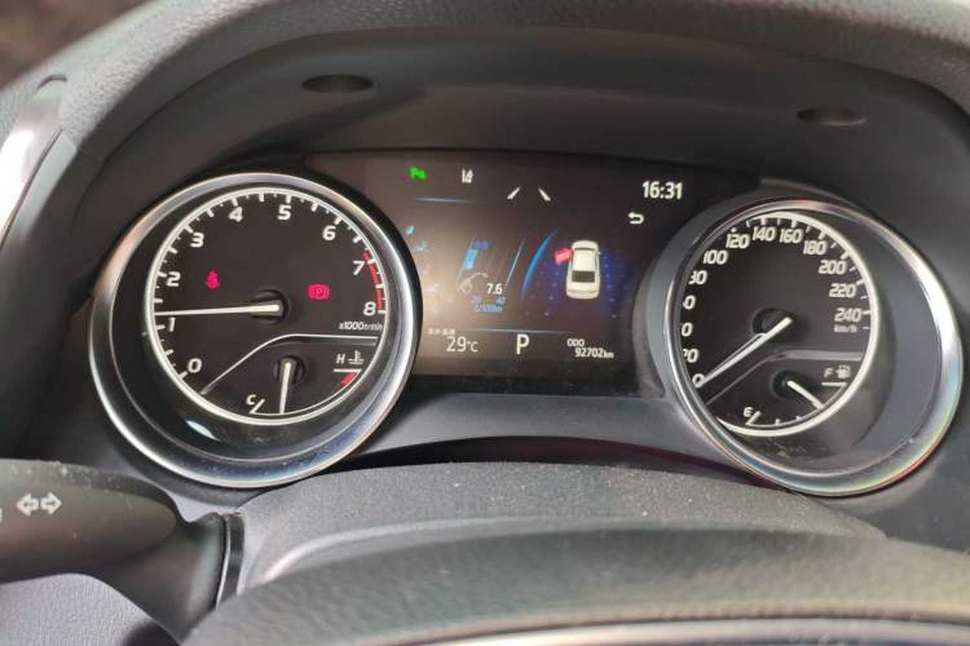 Used Toyota Camry 2019 2.0G Luxury Edition China VI Standard Instrument Cluster