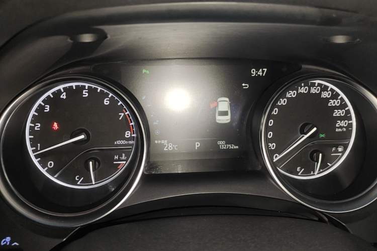 Used Toyota Camry 2019 Revised Version 2.0G Luxury Edition Instrument Cluster
