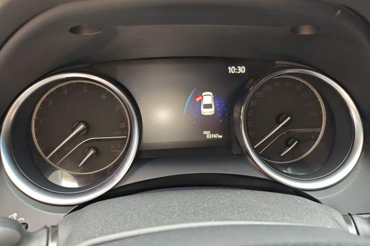 Used Toyota Camry 2019 Revised Version 2.0G Luxury Edition Instrument Cluster