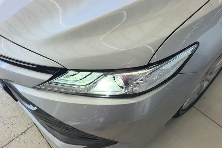 Used Toyota Camry 2019 Revised Version 2.0G Luxury Edition Left Front Headlight