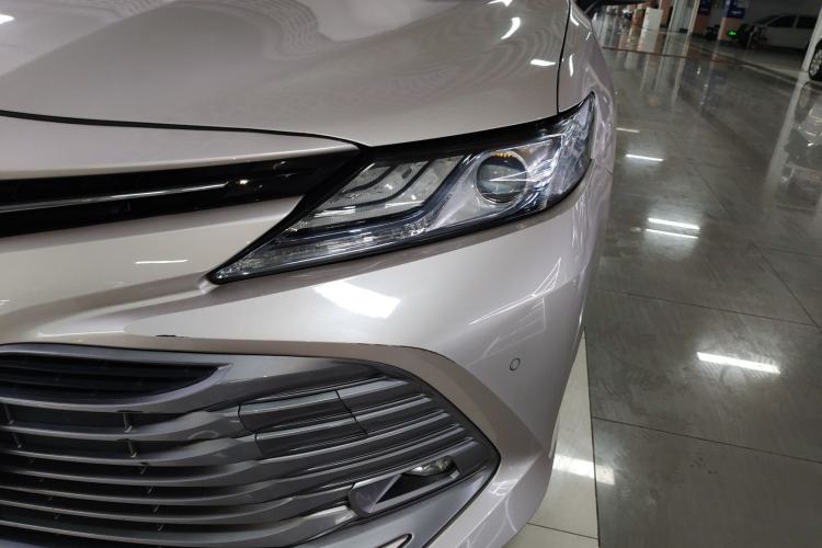 Used Toyota Camry 2019 Dual-Engine 2.5 HG Luxury Edition China VI Standard Left Front Headlight