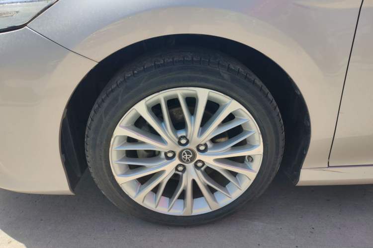 Used Toyota Camry 2019 Revised Version 2.5G Luxury Edition Left Front Wheel Hub