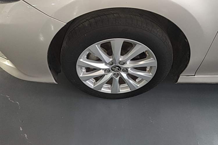 Used Toyota Camry 2019 2.0G Luxury Edition China VI Standard Left Front Wheel Hub
