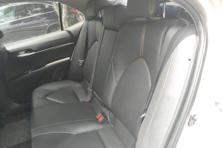 Used Toyota Camry 2019 2.5G Luxury Edition China VI Standard Left Rear Seat