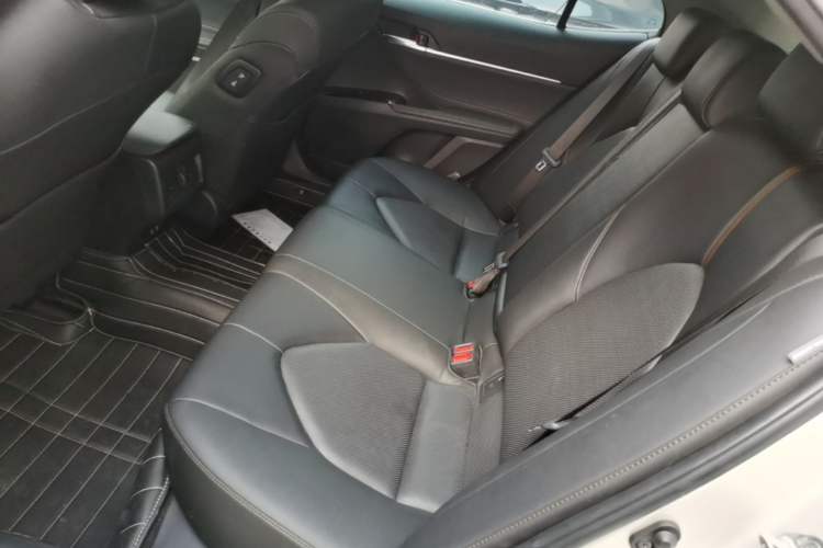 Used Toyota Camry 2019 2.5G Luxury Edition China VI Standard Left Rear Seat