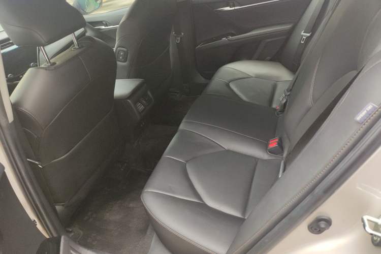 Used Toyota Camry 2019 2.5G Luxury Edition China VI Standard Left Rear Seat