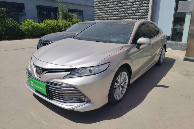 Used Toyota Camry 2019 Revised Version 2.5G Luxury Edition Guazi used car, China used car export, Used car for sale, Used  cars, Cheapest cars for sale