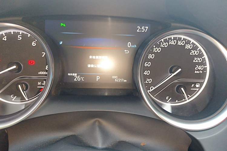 Used Toyota Camry 2019 Revised Version 2.5G Luxury Edition Odometer Close Up