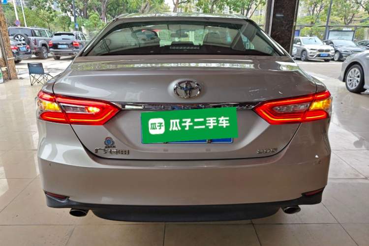 Used Toyota Camry 2019 2.0G Luxury Edition China VI Standard Rear