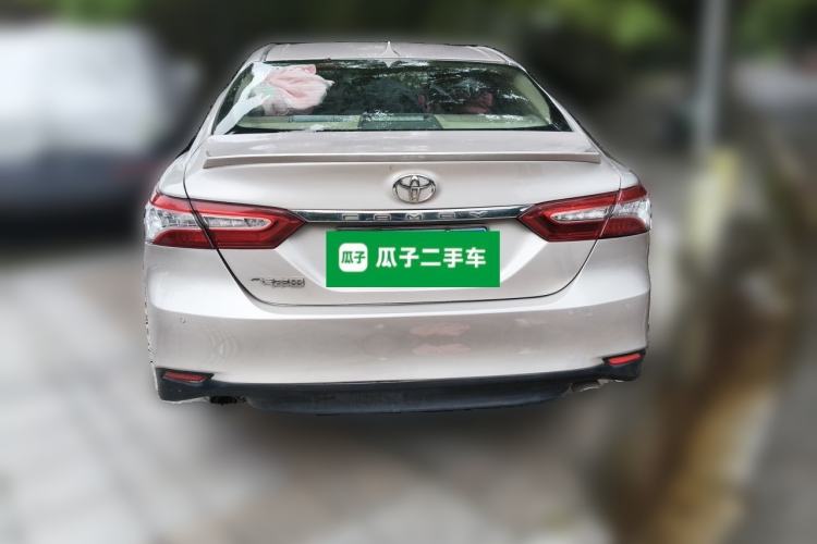 Used Toyota Camry 2019 Revised Version 2.0G Luxury Edition Rear