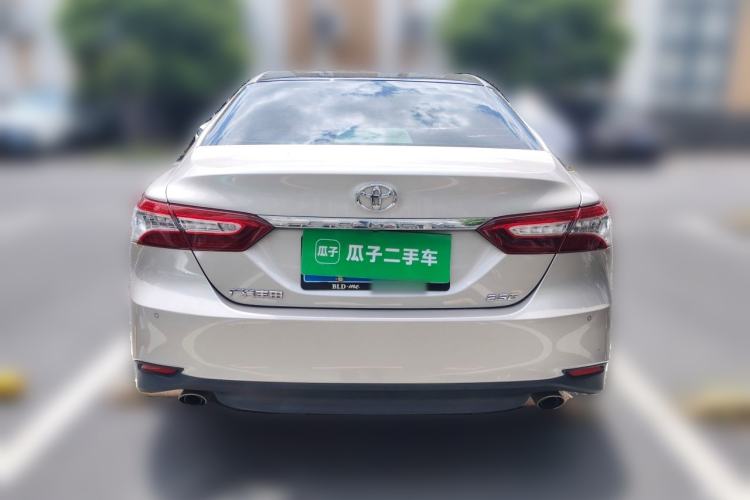 Used Toyota Camry 2019 2.5G Luxury Edition China VI Standard Rear