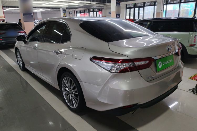 Used Toyota Camry 2019 Dual-Engine 2.5 HG Luxury Edition China VI Standard Rear Left 45 Deg