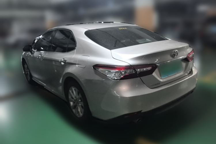 Used Toyota Camry 2019 Revised Version 2.0G Luxury Edition Rear Left 45 Deg