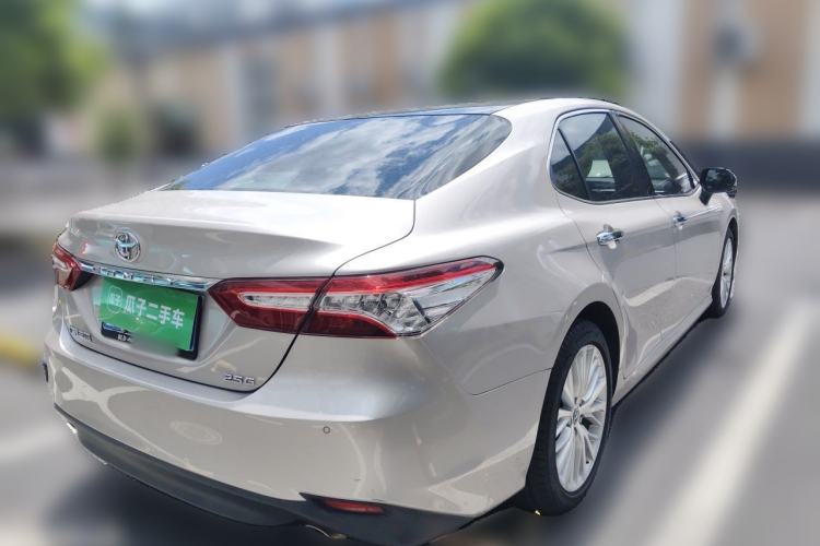 Used Toyota Camry 2019 2.5G Luxury Edition China VI Standard Rear Right 45 Deg