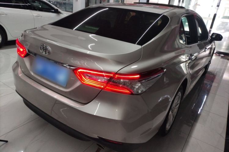 Used Toyota Camry 2019 2.0G Luxury Edition China VI Standard Rear Right 45 Deg