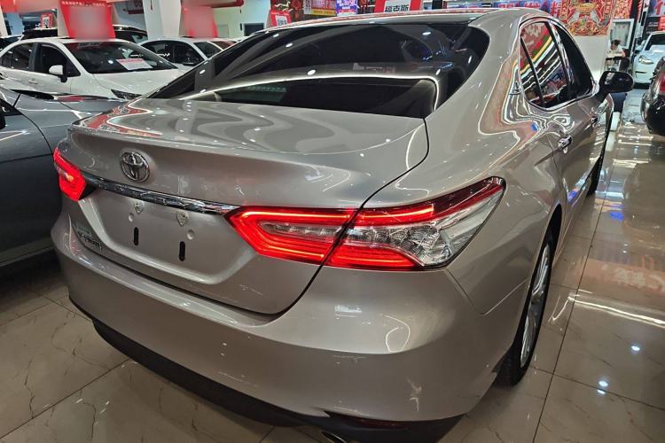 Used Toyota Camry 2019 2.5G Luxury Edition China VI Standard Rear Right 45 Deg