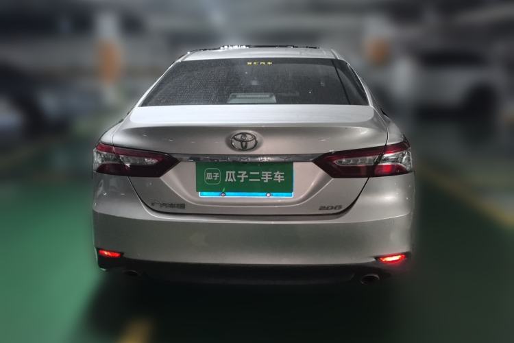 Used Toyota Camry 2019 Revised Version 2.0G Luxury Edition Rear