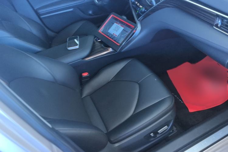 Used Toyota Camry 2019 Revised Version 2.0G Luxury Edition Right Front Seat